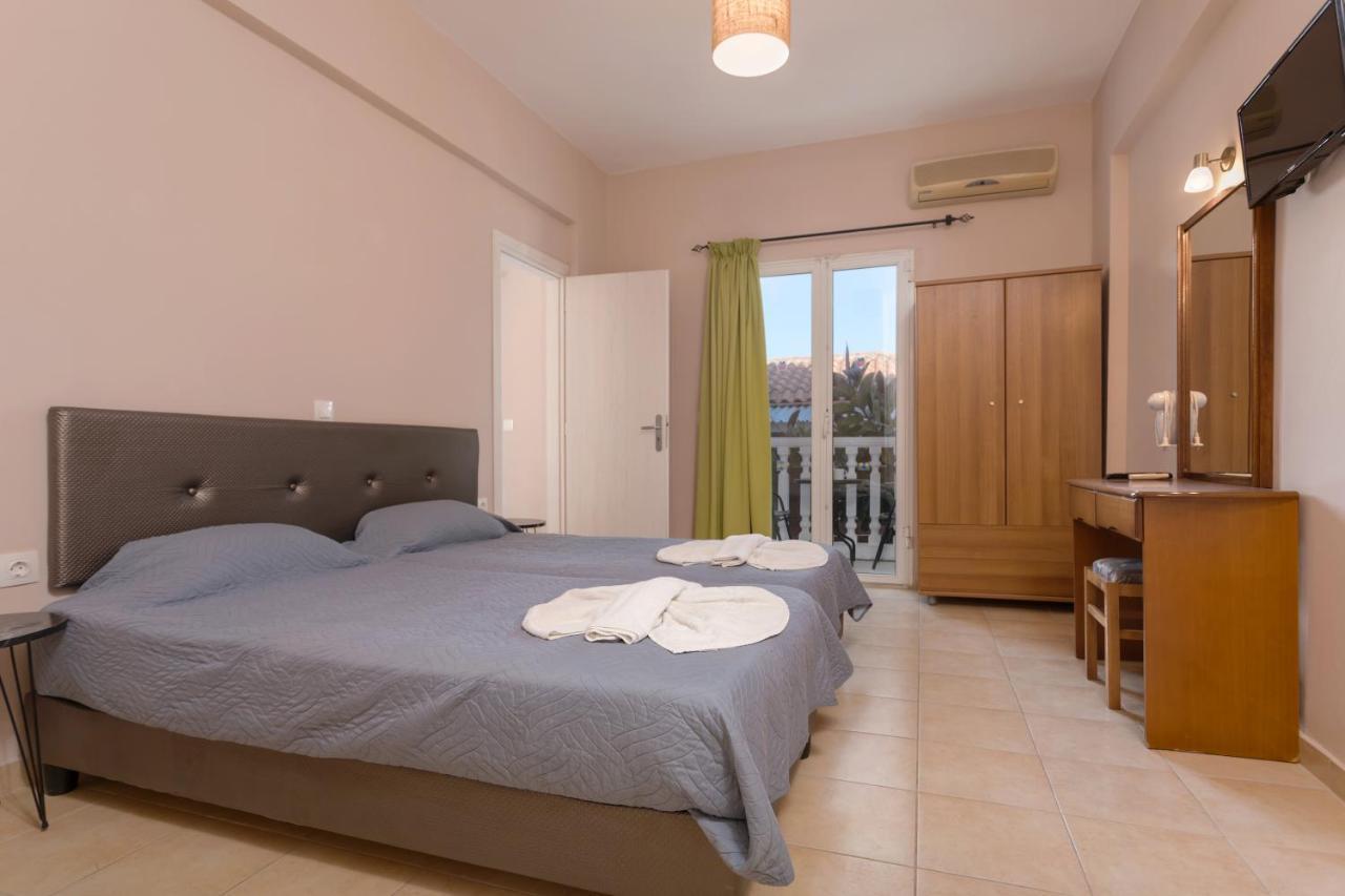 Mare Blu Studios & Suites Laganas Exterior foto