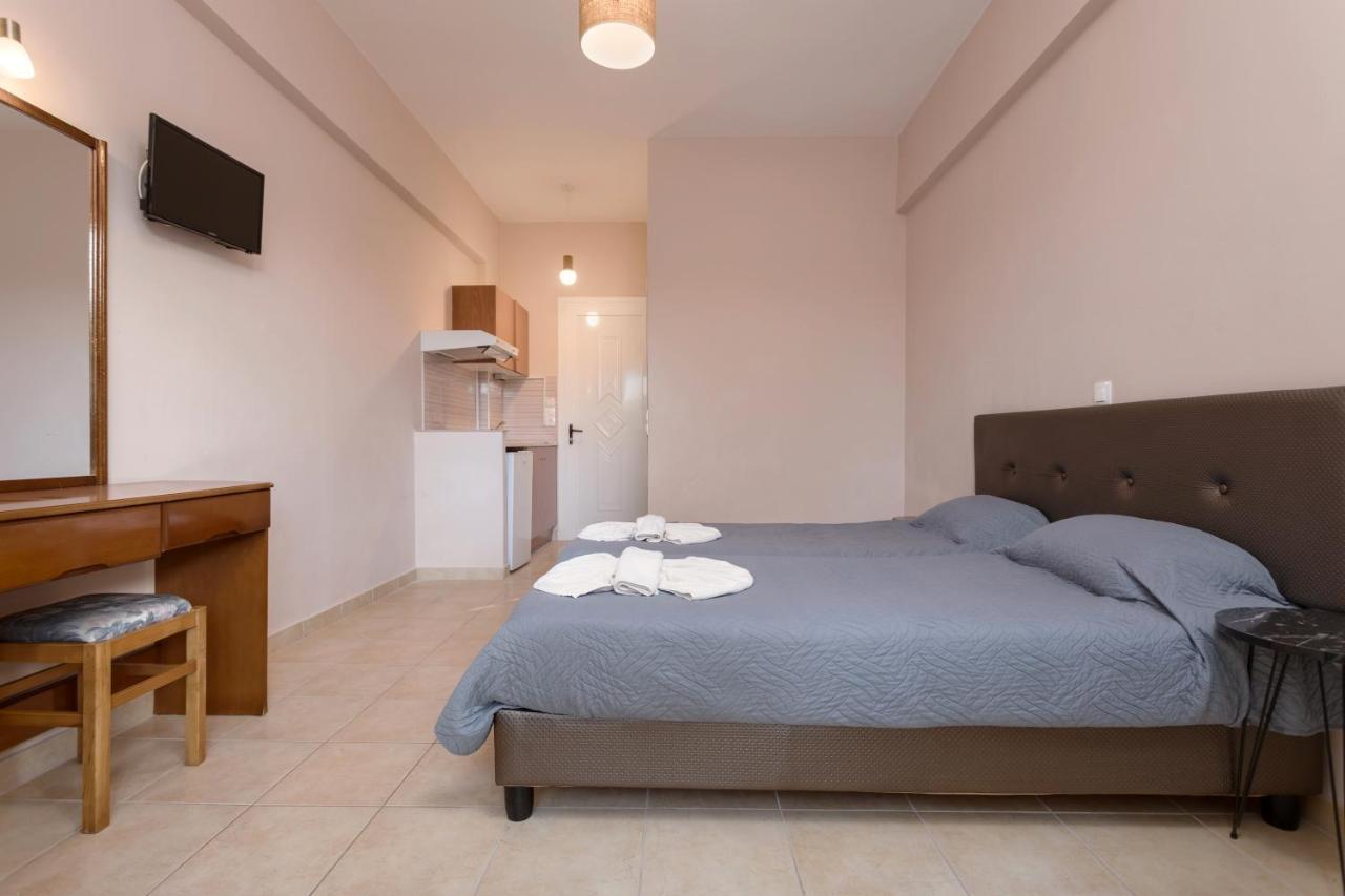 Mare Blu Studios & Suites Laganas Exterior foto