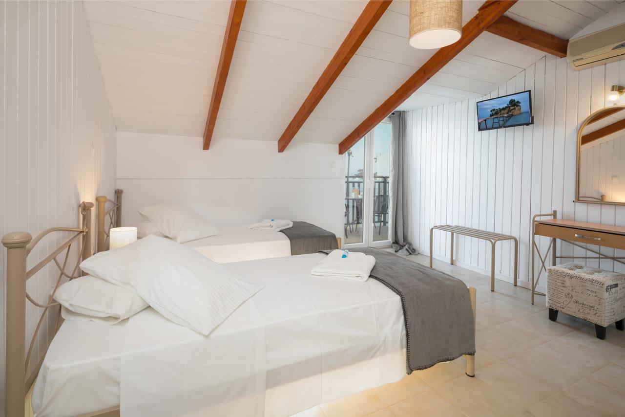 Mare Blu Studios & Suites Laganas Exterior foto