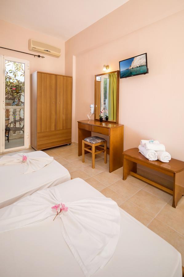 Mare Blu Studios & Suites Laganas Exterior foto