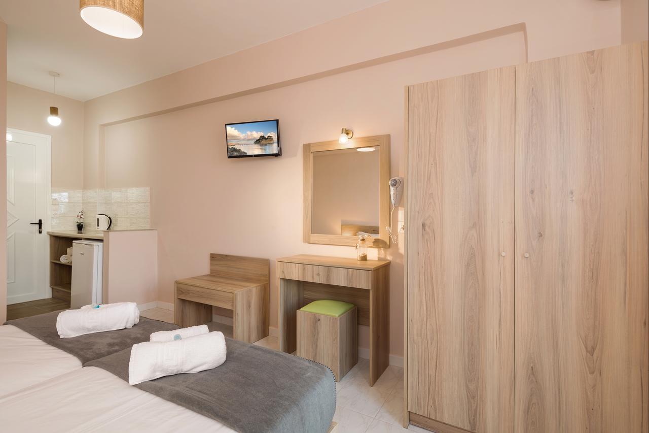 Mare Blu Studios & Suites Laganas Exterior foto